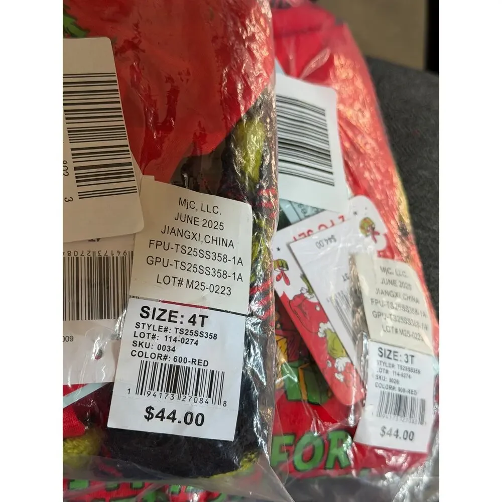 NEW! Size 4T Dr Seuss The Grinch Pajamas Buffalo Plaid Matching Family Sleepwear